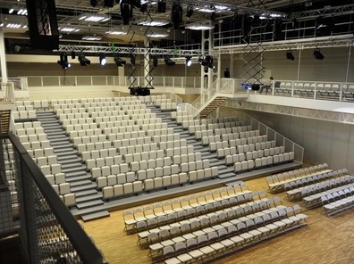 Obr 4.1.16 Teleskopická tribuna – Space Max